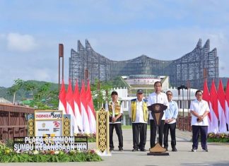 Jokowi Resmikan Plaza Seremoni Sumbu Kebangsaan di Ibu Kota Nusantara