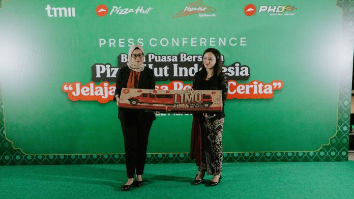 Pizza Hut Indonesia Gelar Bukber Pizza 100 Meter di TMII, Rayakan Momen Kebersamaan Ramadan