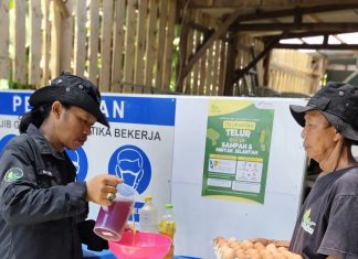 Sampah dan Minyak Jelantah Barter Telur, Inovasi Program TJSL Kilang Balongan Ajak Masyarakat Jadi Pahlawan Lingkungan