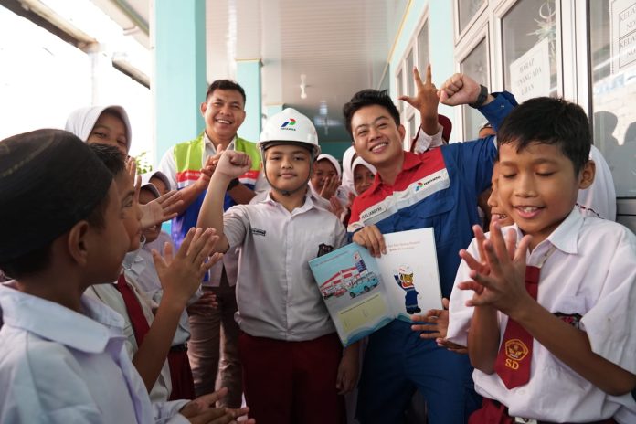 Kilang Pertamina Internasional Nyalakan Masa Depan Anak-anak Indonesia Melalui Inovasi dan Edukasi