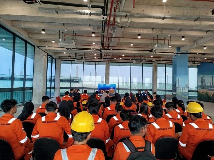 Kenalkan Tersus dan Proses Produksi, TPPI Sambut Kunjungan Mahasiswa PEM Akamigas