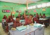 PWP Kilang Cilacap Ciptakan Senyum Manis Siswa-siswi Lewat Program Makan Bergizi Gratis