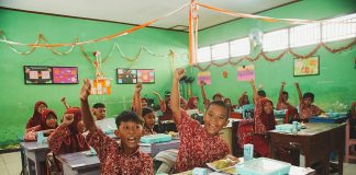 PWP Kilang Cilacap Ciptakan Senyum Manis Siswa-siswi Lewat Program Makan Bergizi Gratis