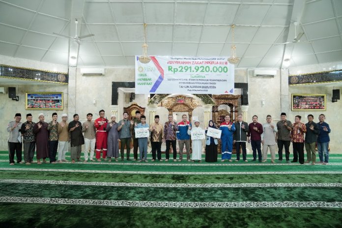 Bazma Kilang Pertamina Plaju Wujudkan Kepedulian Sosial, Salurkan Rp291 Juta Zakat Pekerja untuk Beasiswa 369 Pelajar