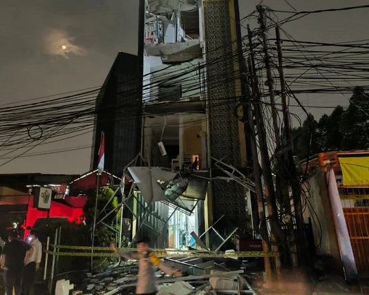 Polisi Periksa 9 Saksi Terkait Ledakan di Gedung Farmasi Pondok Aren