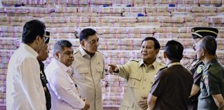 Presiden Prabowo Saksikan Penyerahan Uang Rp13,25 Triliun dari Kasus Korupsi Ekspor CPO