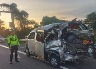 Kecelakaan Maut di Tol Cipali KM 72, Lima Tewas dan Puluhan Luka-Luka Kecelakaan Maut di Tol Cipali KM 72, Lima Tewas dan Puluhan Luka-Luka