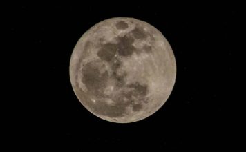 Supermoon Paling Terang Tahun Ini Hiasi Langit Indonesia Besok Supermoon Paling Terang Tahun Ini Hiasi Langit Indonesia Besok
