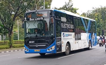 Pegawai Swasta Bergaji di Bawah Rp 6,2 Juta Kini Bisa Nikmati LRT, MRT, dan Transjakarta Gratis Selama Enam Bulan Pegawai Swasta Bergaji di Bawah Rp 6,2 Juta Kini Bisa Nikmati LRT, MRT, dan Transjakarta Gratis Selama Enam Bulan