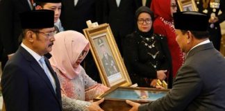 Soeharto Resmi Jadi Pahlawan Nasional, Pro Kontra Antara Legitimasi Politik dan Luka Reformasi