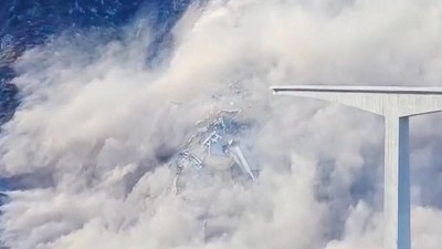 jembatan-di-hongqi-china-ambruk Belum Lama Diresmikan, Jembatan Hongqi di Sichuan Ambruk