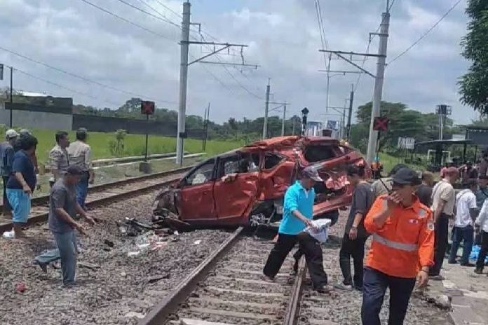 kecelakaan_kereta_api_prambanan Tiga Fakta Kecelakaan Kereta Api di Prambanan, Kombinasi Gangguan Teknis dan Kelalaian Petugas