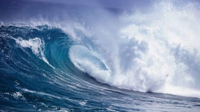 Gelombang tinggi BMKG Pantau Intensif Bibit Siklon Tropis 91S, Masyarakat Diminta Tetap Waspada