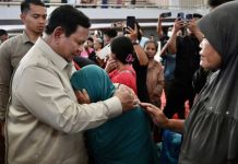 Prabowo Kunjungi Aceh untuk Kedua Kalinya, Keluarkan Sejumlah Instruksi Tegas Terkait Penanganan Bencana Prabowo Kunjungi Aceh untuk Kedua Kalinya, Keluarkan Sejumlah Instruksi Tegas Terkait Penanganan Bencana