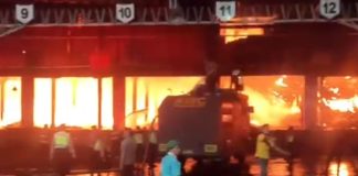 Gudang PT Dua Kelinci di Pati Ludes Terbakar, Bangunan Roboh Dihajar Kobaran Api